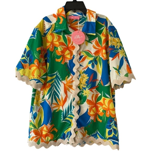 Lilly’s Kloset NWT Floral Hawaiian Print Blouse Top with Contrast Trim - Picture 5 of 11